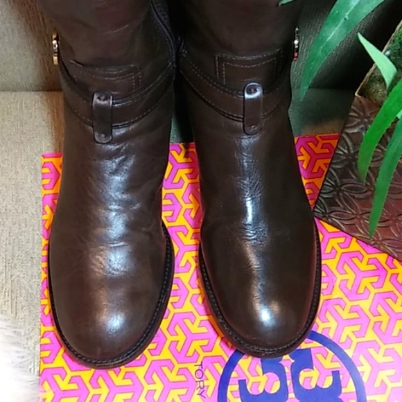 Tory Burch brown leather boots - Picture 5 of 12